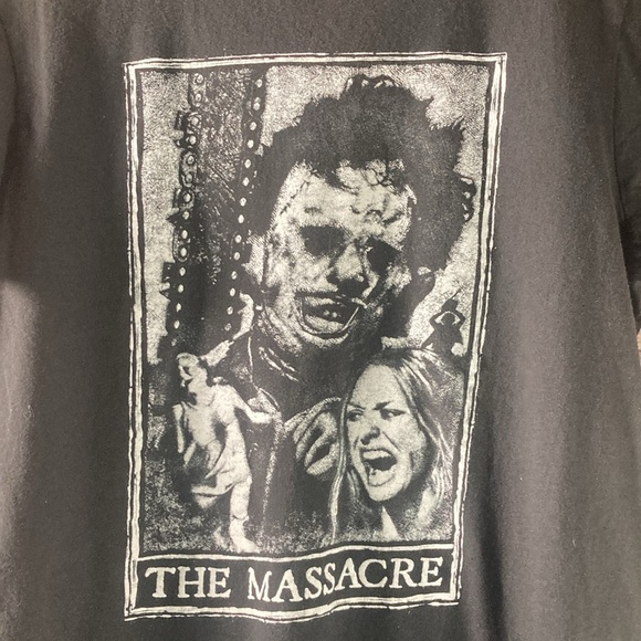 Texas Chainsaw Massacre Leatherface Tarot Card T-Shirt Medium EUC - Picture 2 of 7